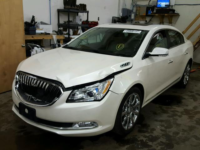 1G4GD5G37EF241926 - 2014 BUICK LACROSSE P WHITE photo 2