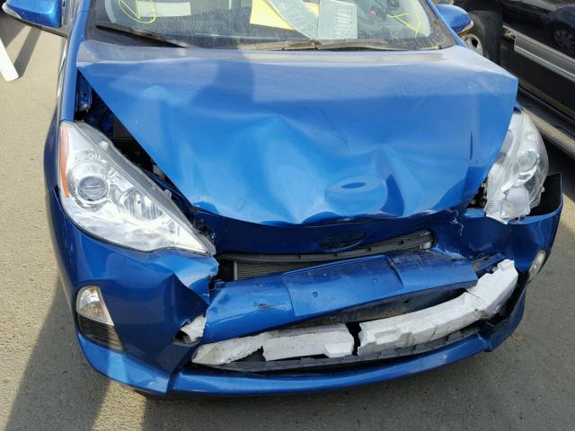 JTDKDTB39D1531218 - 2013 TOYOTA PRIUS C BLUE photo 9