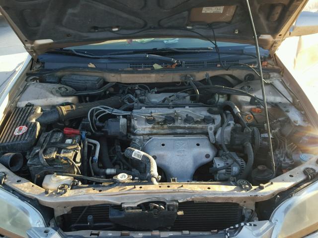 1HGCG56672A043685 - 2002 HONDA ACCORD EX GOLD photo 7