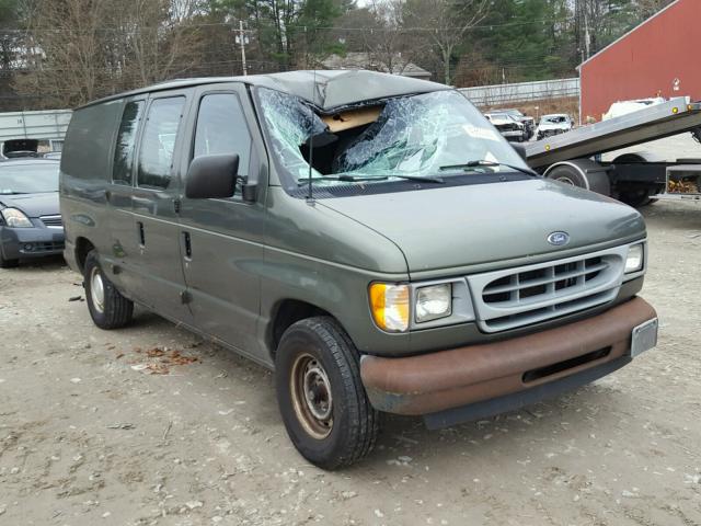 1FTRE14282HA50644 - 2002 FORD ECONOLINE GREEN photo 1