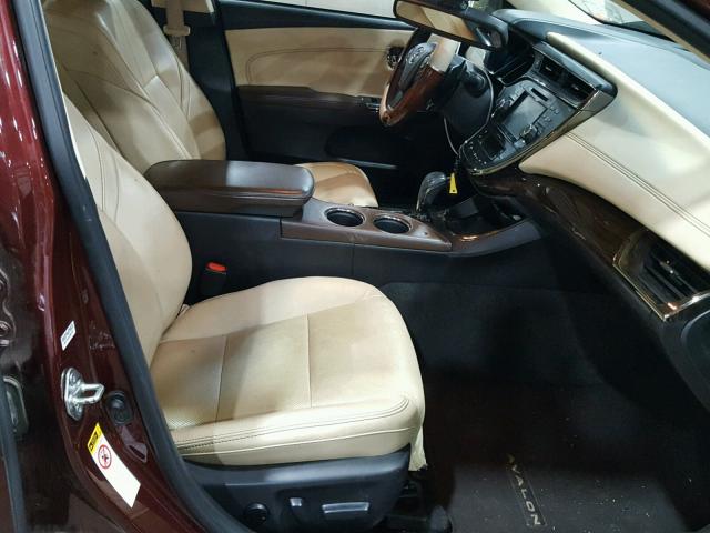 4T1BK1EBXFU164596 - 2015 TOYOTA AVALON XLE MAROON photo 5