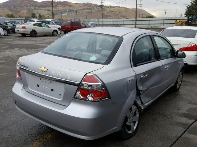 KL1TD56658B237861 - 2008 CHEVROLET AVEO BASE Srebrny zdjęcie 4