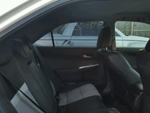 4T1BF1FK7CU630063 - 2012 TOYOTA CAMRY BASE WHITE photo 6