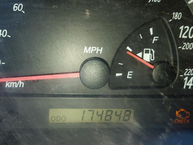 4T1BE32K12U036605 - 2002 TOYOTA CAMRY LE ოქროსფერი ფოტო 8