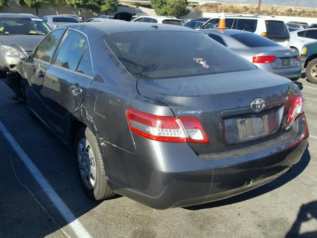 4T4BF3EK8BR155959 - 2011 TOYOTA CAMRY BASE CHARCOAL photo 3