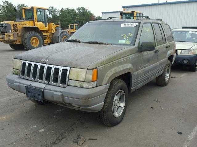 1J4GZ58S0WC149405 - 1998 JEEP GRAND CHER SILVER photo 2