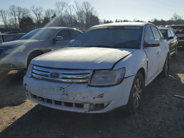 1FAHP24WX8G142180 - 2008 FORD TAURUS SEL WHITE photo 2