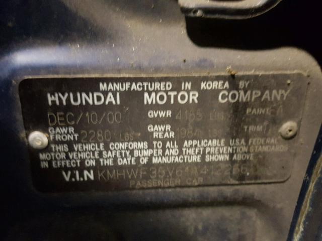 KMHWF35V61A412266 - 2001 HYUNDAI SONATA GLS BLUE photo 10