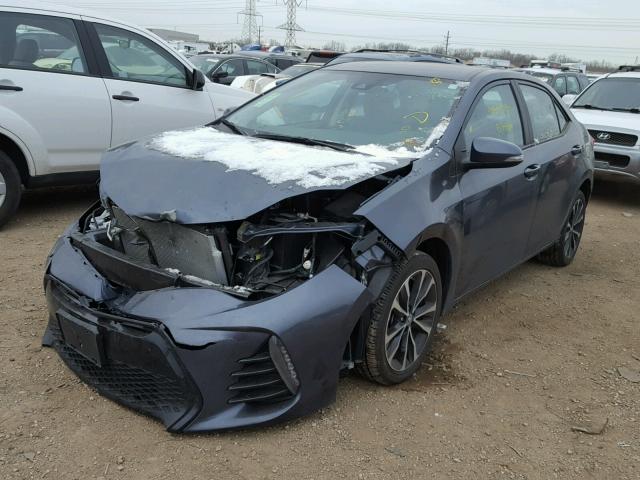 2T1BURHE7HC768108 - 2017 TOYOTA COROLLA L GRAY photo 2