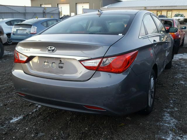 5NPEB4AC2DH751545 - 2013 HYUNDAI SONATA GLS GRAY photo 4