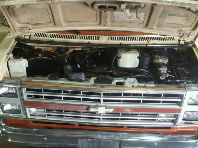 1G8EG25L9G7125624 - 1986 CHEVROLET G20 TWO TONE photo 7