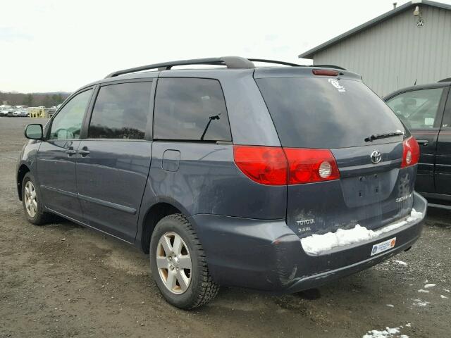 5TDZK23C79S226548 - 2009 TOYOTA SIENNA CE GRAY photo 3