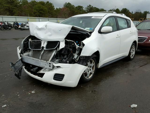 5Y2SM670X9Z473810 - 2009 PONTIAC VIBE WHITE photo 2