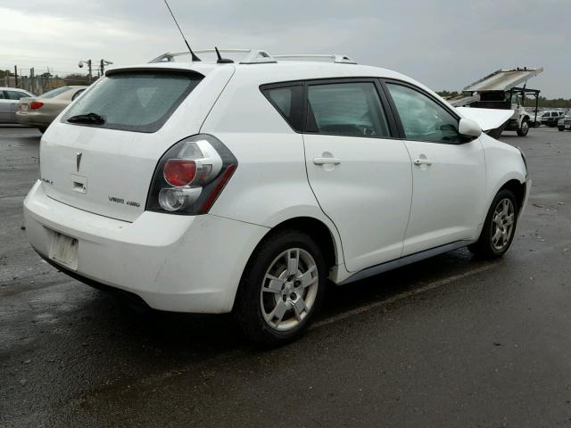 5Y2SM670X9Z473810 - 2009 PONTIAC VIBE WHITE photo 4