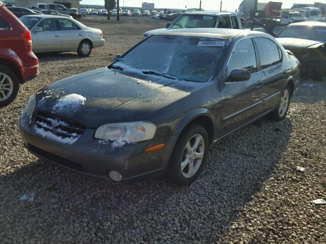 JN1CA31D01T613526 - 2001 NISSAN MAXIMA GXE GRAY photo 2