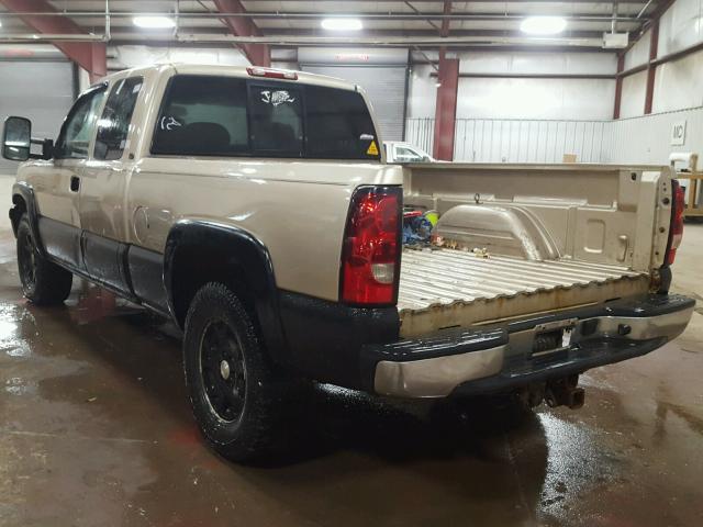 1GCEK19B75Z145968 - 2005 CHEVROLET SILVERADO GOLD photo 3