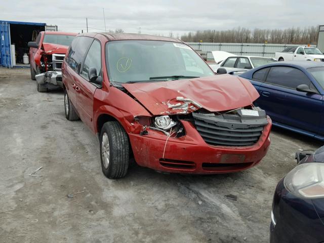 2A4GP44R66R900629 - 2006 CHRYSLER TOWN & COU RED photo 1