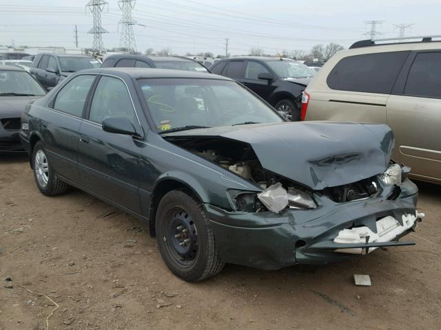 4T1BG22K1YU924977 - 2000 TOYOTA CAMRY CE GREEN photo 1