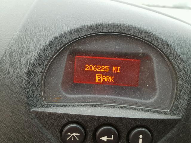 2G2WP522X51222403 - 2005 PONTIAC GRAND PRIX GRAY photo 8