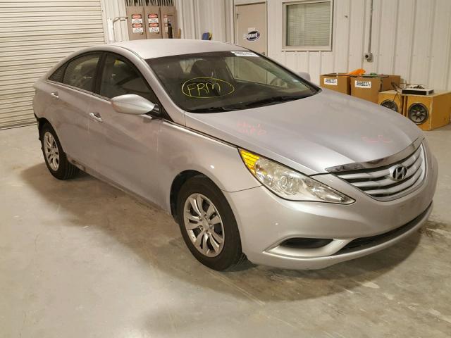 5NPEB4AC2CH333811 - 2012 HYUNDAI SONATA GLS SILVER photo 1