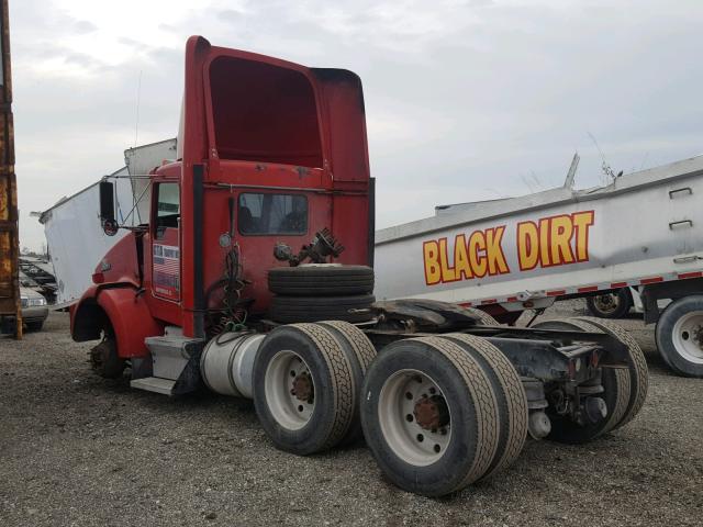 1NKDLU9X5WR777132 - 1998 KENWORTH CONSTRUCTI RED photo 3