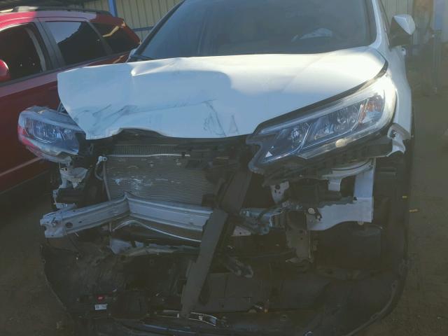 5J6RM4H54GL057405 - 2016 HONDA CR-V EX WHITE photo 9