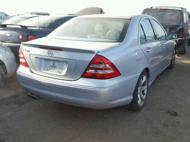 WDBRF52H27E025497 - 2007 MERCEDES-BENZ C 230 SILVER photo 4