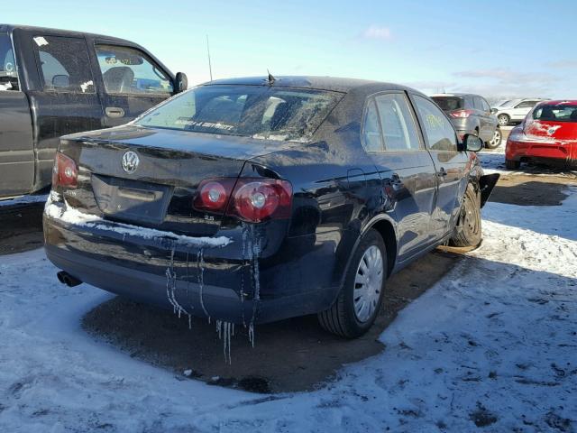 3VWJM71K58M123817 - 2008 VOLKSWAGEN JETTA S 黑色 照片 4
