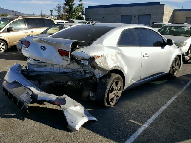 KNAFU6A20A5245108 - 2010 KIA FORTE EX SILVER photo 4