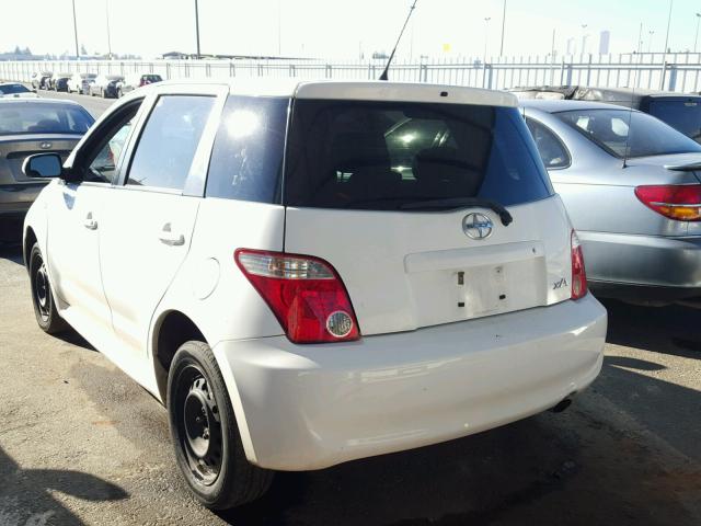 JTKKT624465020419 - 2006 TOYOTA SCION XA WHITE photo 3