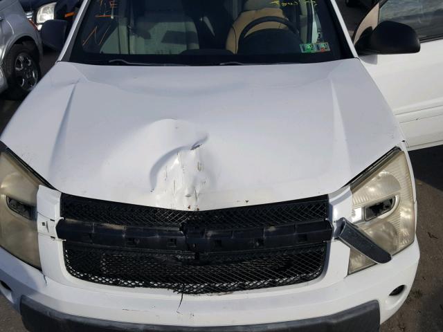 2CNDL23F956092627 - 2005 CHEVROLET EQUINOX LS WHITE photo 7