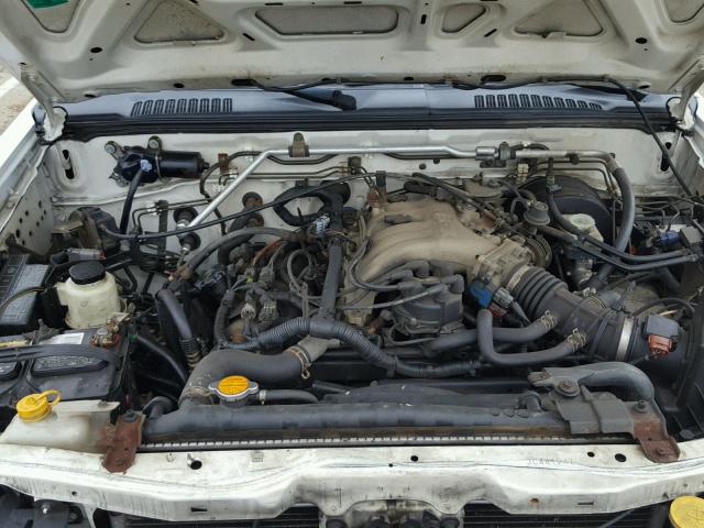 1N6ED29Y33C441247 - 2003 NISSAN FRONTIER C WHITE photo 7