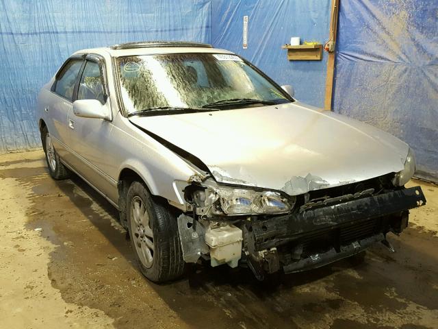 4T1BF28K31U129154 - 2001 TOYOTA CAMRY LE SILVER photo 1