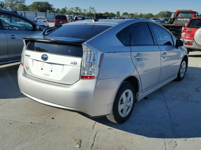 JTDKN3DU0A0062265 - 2010 TOYOTA PRIUS SILVER photo 4