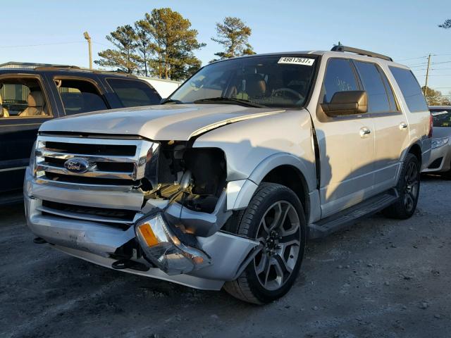 1FMJU1J52BEF26995 - 2011 FORD EXPEDITION SILVER photo 2