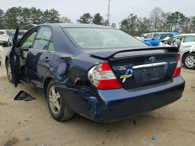 4T1BE32K92U500692 - 2002 TOYOTA CAMRY LE BLUE photo 3