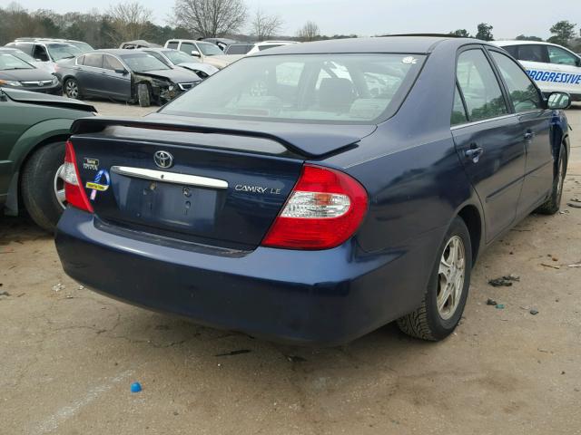 4T1BE32K92U500692 - 2002 TOYOTA CAMRY LE BLUE photo 4