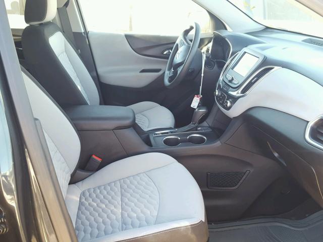 3GNAXJEV6JL100576 - 2018 CHEVROLET EQUINOX LT GRAY photo 5