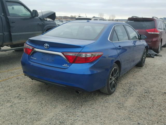 4T1BF1FK2GU508801 - 2016 TOYOTA CAMRY LE BLUE photo 4