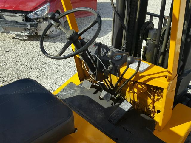 260430 - 1999 TCM FORKLIFT ყვითელი ფოტო 5