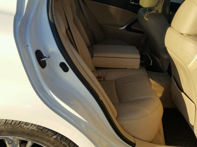 JTHBK262862015736 - 2006 LEXUS IS 250 WHITE photo 6