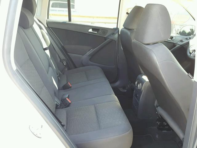 WVGAV3AX4DW585683 - 2013 VOLKSWAGEN TIGUAN S WHITE photo 6