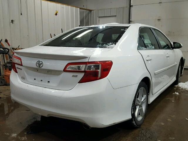 4T1BF1FK5DU645159 - 2013 TOYOTA CAMRY L WHITE photo 4