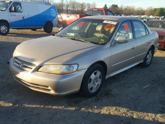 1HGCG16531A086791 - 2001 HONDA ACCORD EX GOLD photo 2