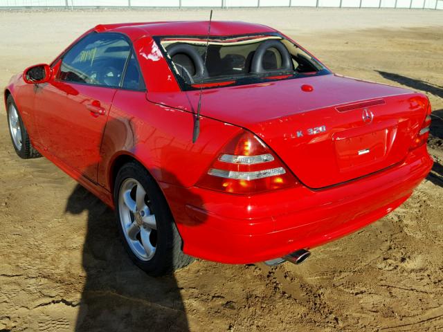 WDBKK65F31F217008 - 2001 MERCEDES-BENZ SLK 320 RED photo 3