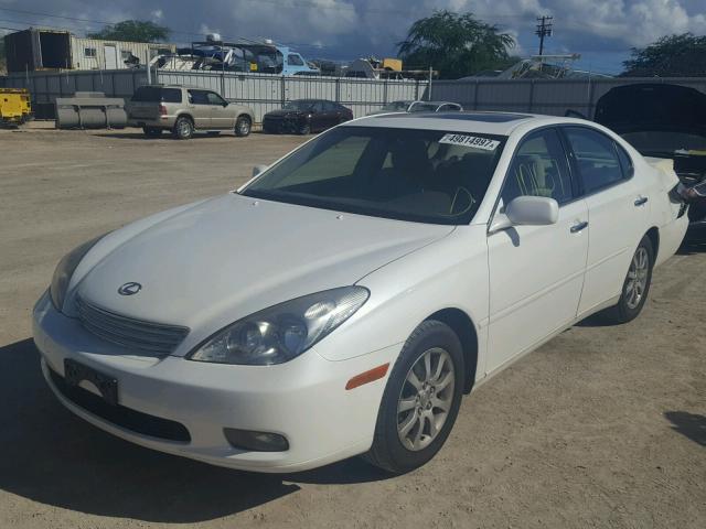 JTHBF30G920033554 - 2002 LEXUS ES 300 WHITE photo 2