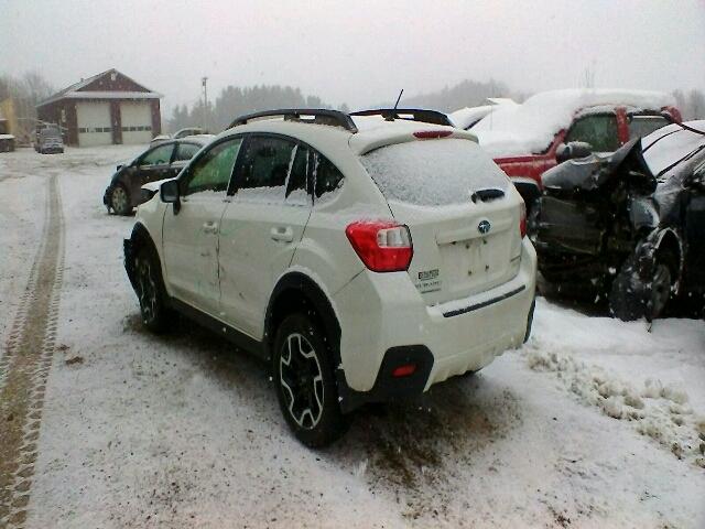 JF2GPABC6G9233430 - 2016 SUBARU CROSSTREK WHITE photo 3