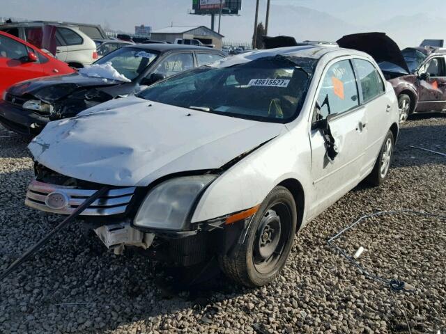 3FAFP07Z46R186179 - 2006 FORD FUSION SE WHITE photo 2