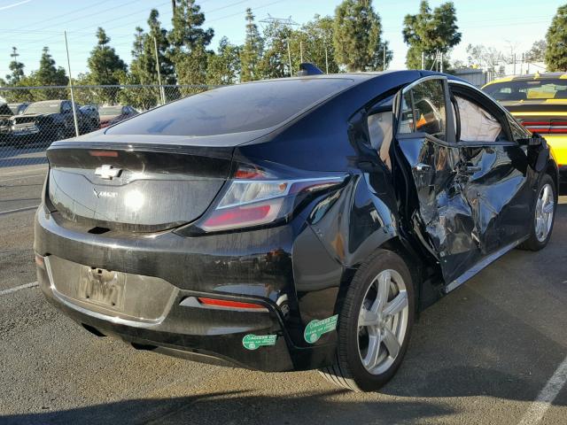 1G1RC6S52HU142504 - 2017 CHEVROLET VOLT LT BLACK photo 4