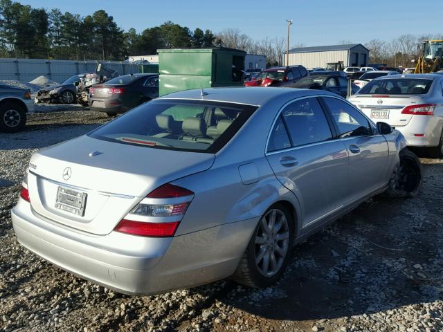 WDDNG71X57A037013 - 2007 MERCEDES-BENZ S 550 SILVER photo 4